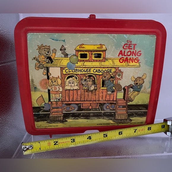 “The Get Along Gang” Vintage 1983 Lunchbox - Picture 2 of 5